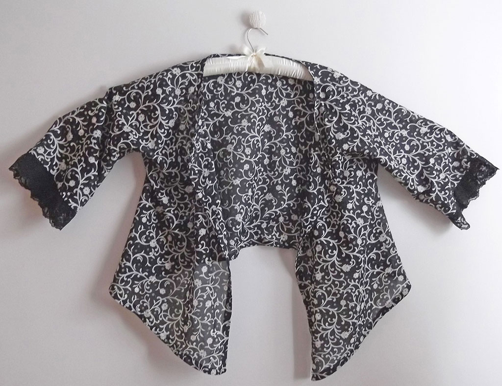 french bedjacket