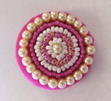 you can never go wrong with classic pearls