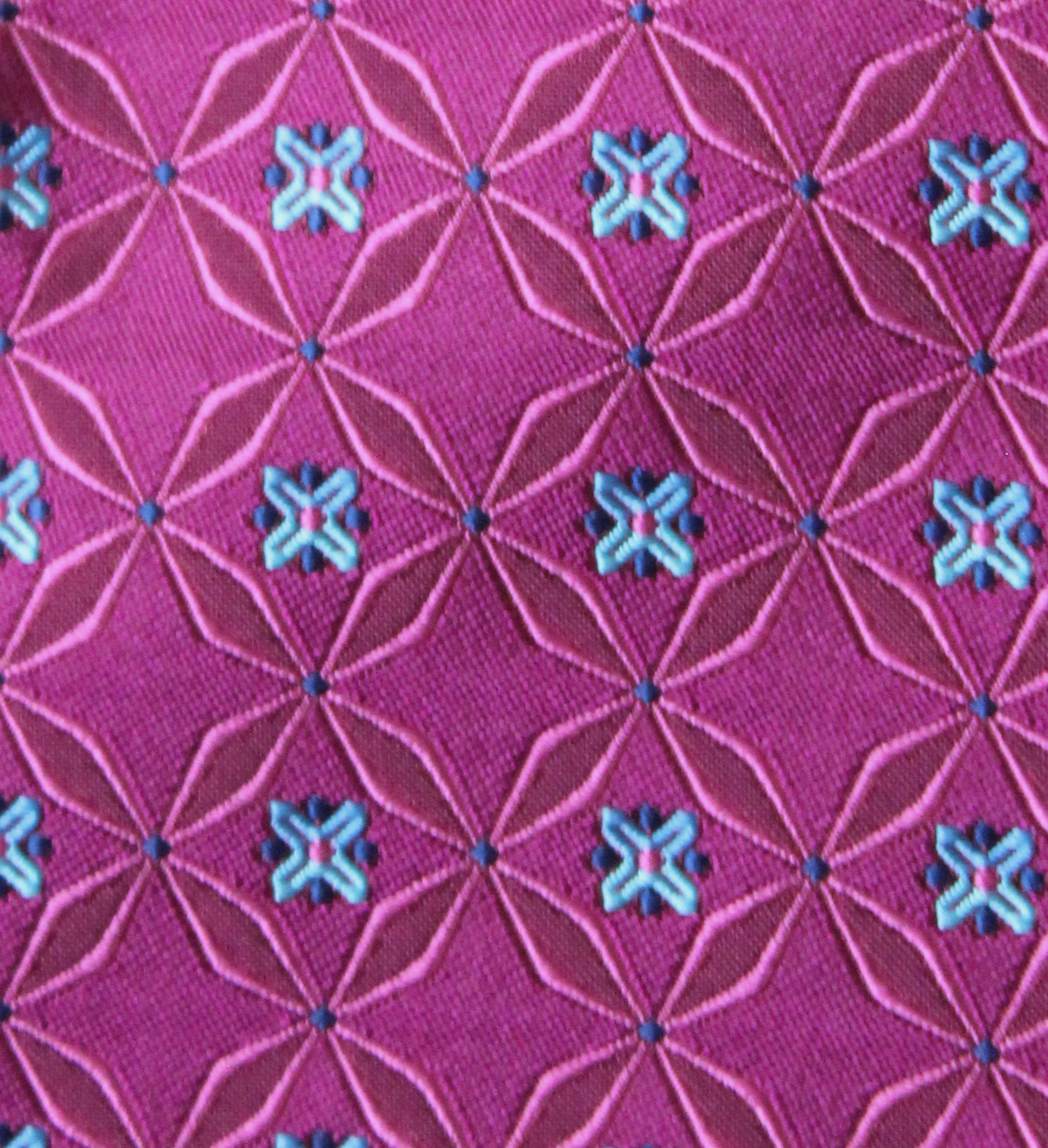 Rich Fushia Silk Cravat - Image 3