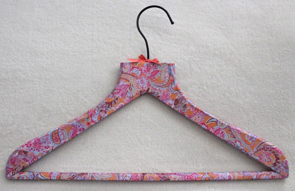Wooden Decoupage Hangers - Image 7