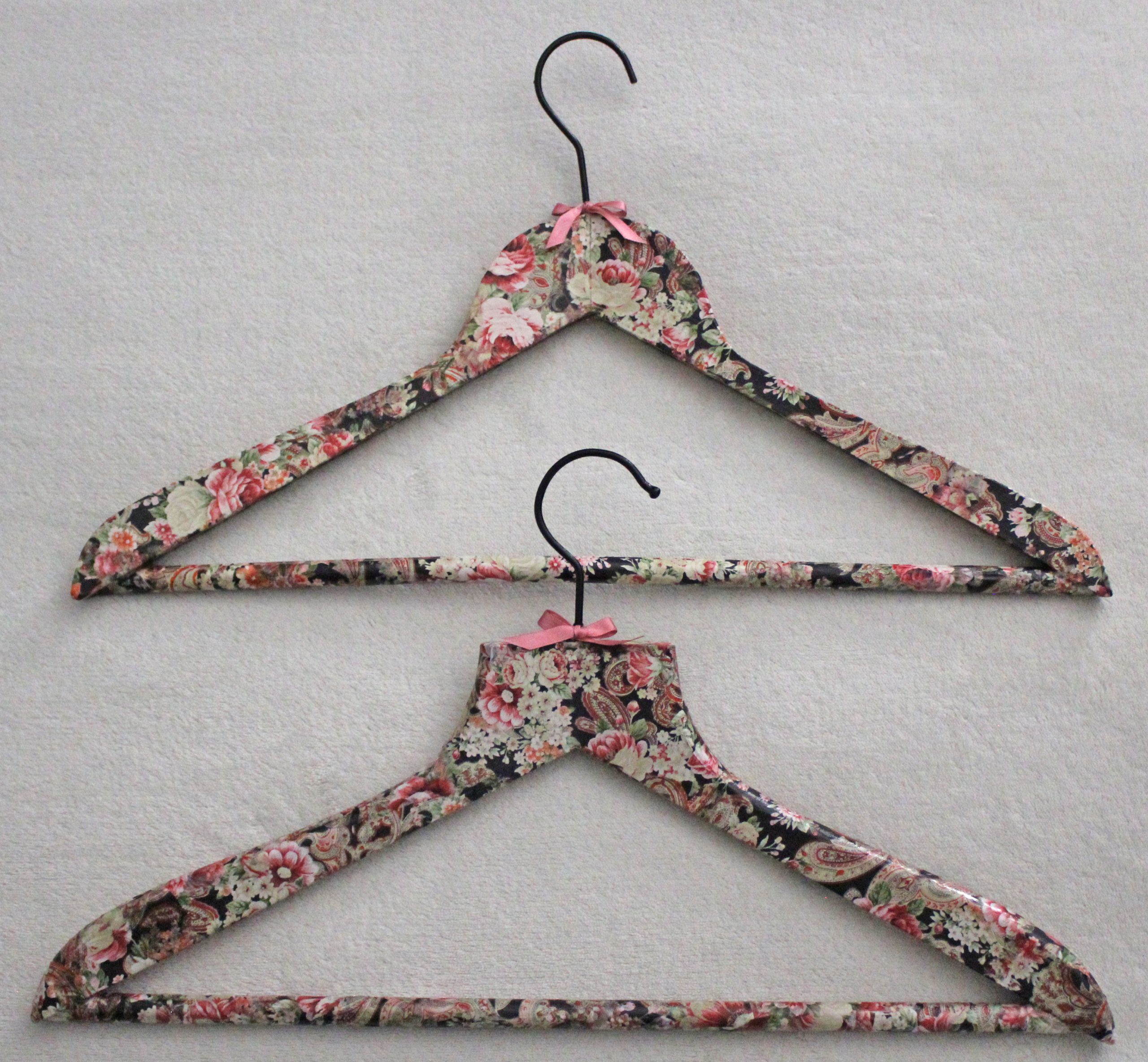 Wooden Decoupage Hangers - Image 2